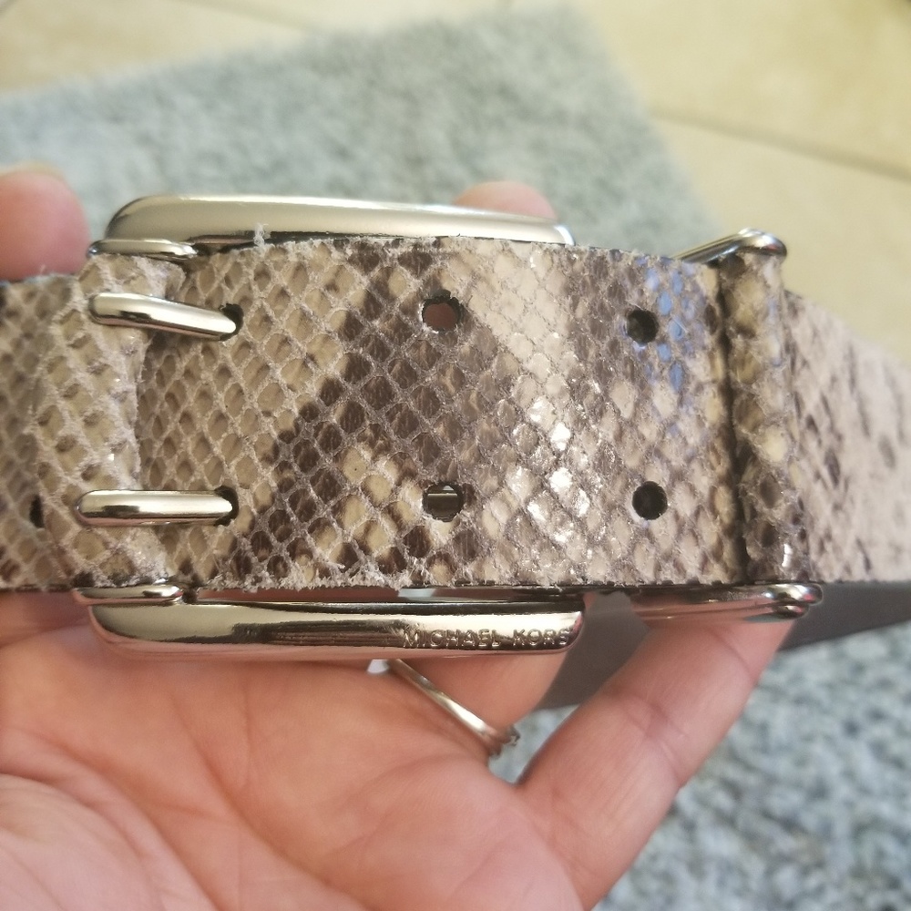 Michael  kors  belts
